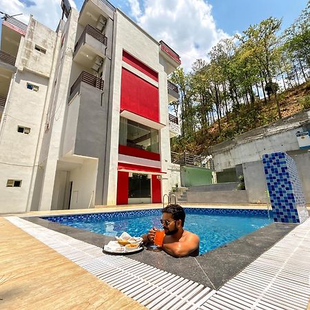 Hotel Prince Valley Лансдаун Екстериор снимка