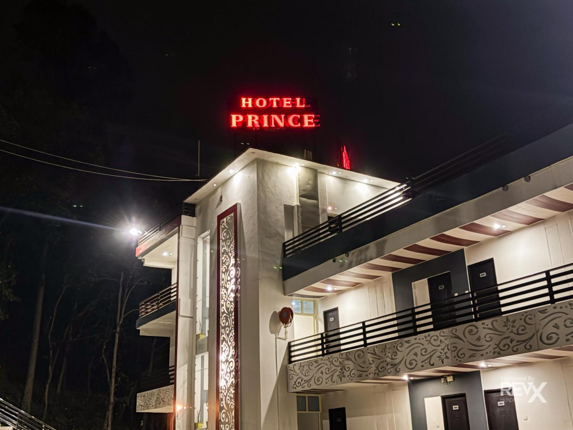 Hotel Prince Valley Лансдаун Екстериор снимка